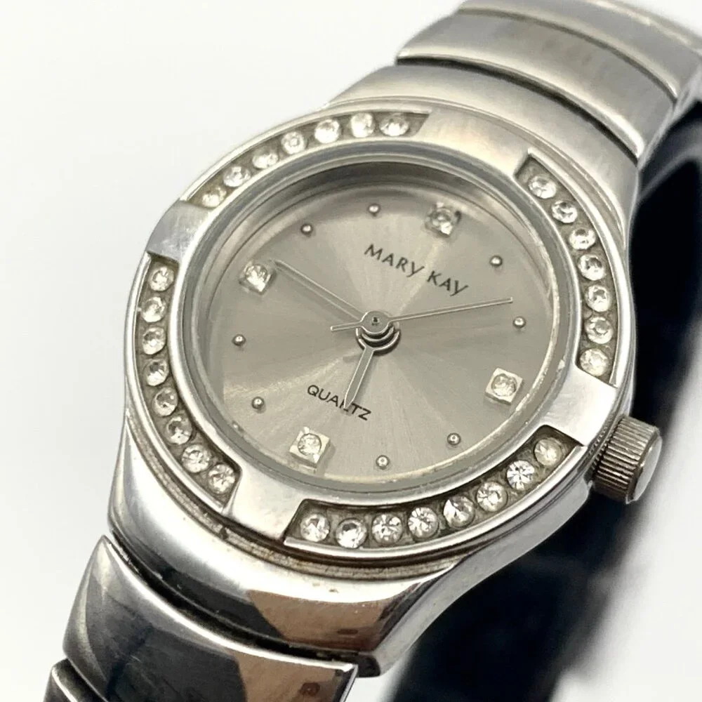 Mary Kay Silver Tone Watch Crystal Bezel 6.5" Wrist New Battery - Picture 2 of 15